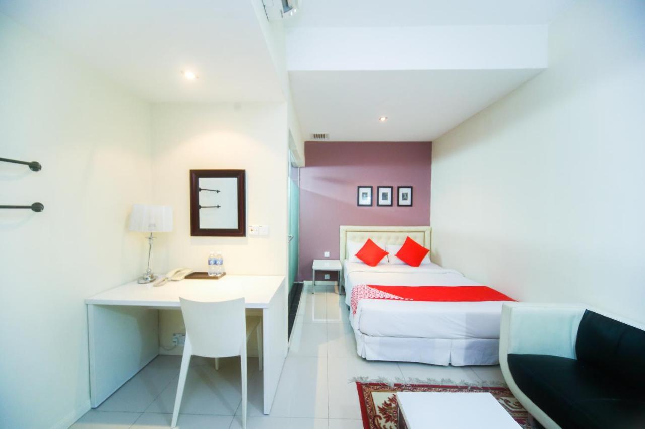 Oyo 777 Epal Hotel Кота-Кинабалу Экстерьер фото