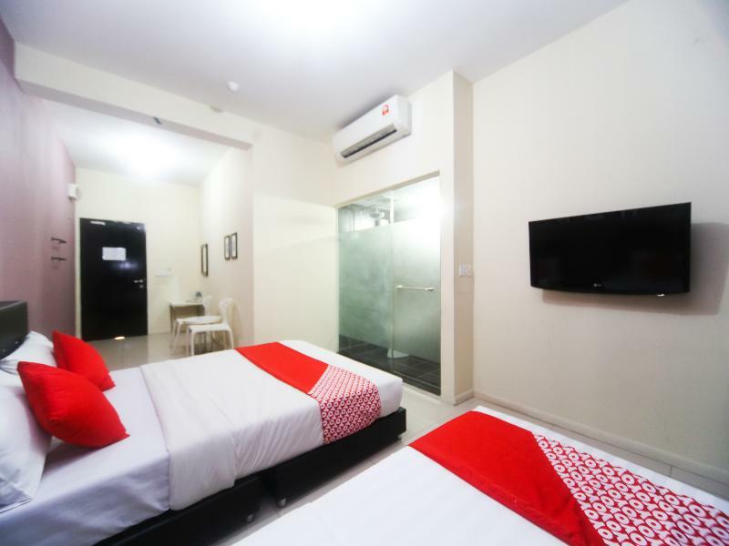 Oyo 777 Epal Hotel Кота-Кинабалу Экстерьер фото